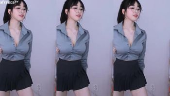 诗妍 (93)