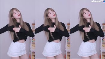 诗妍 (22)