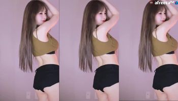 诗妍 (32)