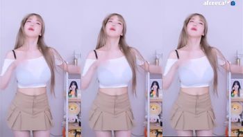 诗妍 (37)