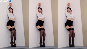 阿丽莎 (24)
