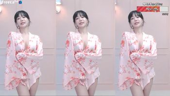 韩璐 (46)