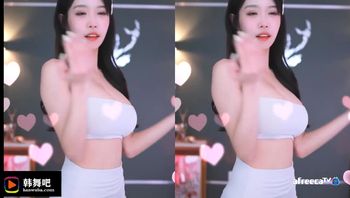 230204何珍 (1)