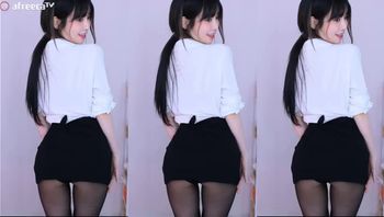 230212诗妍 (1)