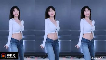 230306诗妍 (4)