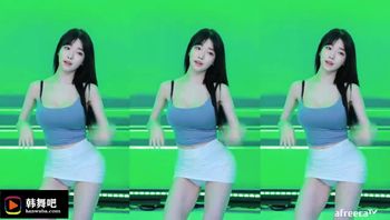 230408诗妍