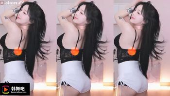 230410何妍珠