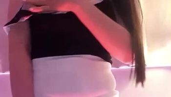 230529-qqq752