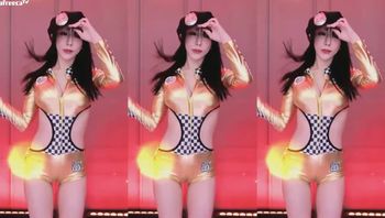 2230704徐静 (5)