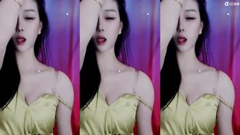 230704兰学姐超凶 (1)