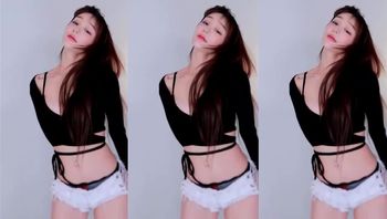231022-vivacious