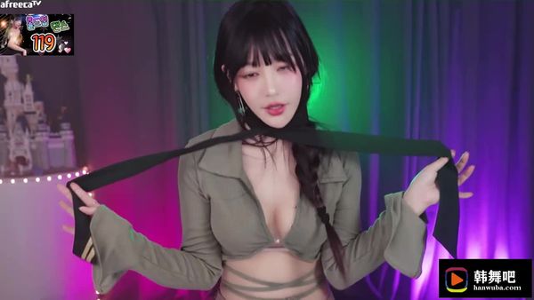231209韩璐 (4)