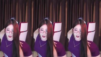 241111虎牙苏樱 (1)