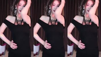 241112虎牙苏樱 (8)