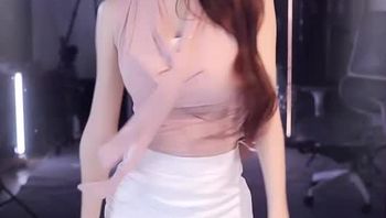 241125抖音万万 (3)