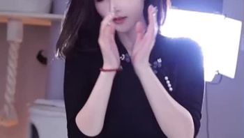 241125抖音小月亮 (9)