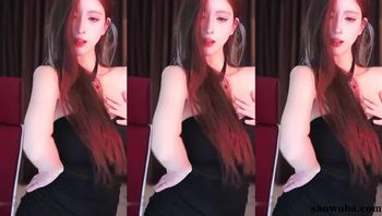 241125虎牙苏樱 (3)