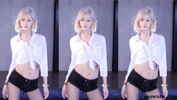 241126虎牙珂甜鸭 (4)