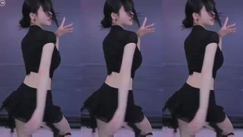 241218诗妍 (4)