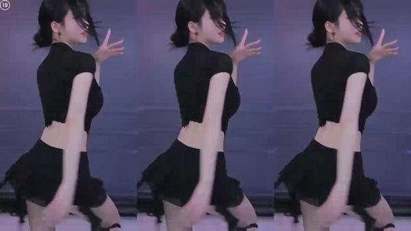 241218诗妍 (4)