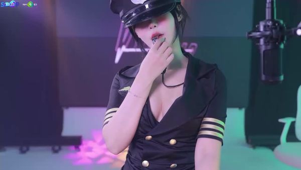 241220韩璐 (6)