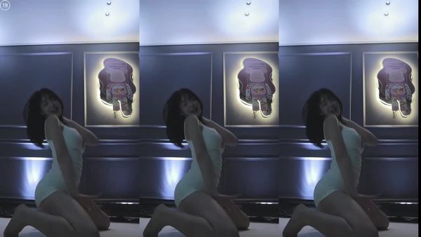 230331诗妍 (1)