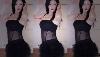 250423网易CC依阳baby群定制 (1)