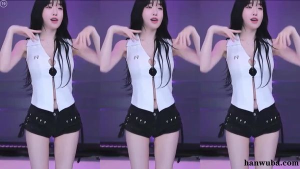 250522诗妍 (8)