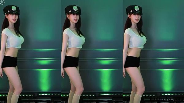 250813诗妍 (16)