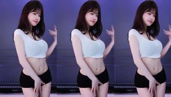 250813诗妍 (4)