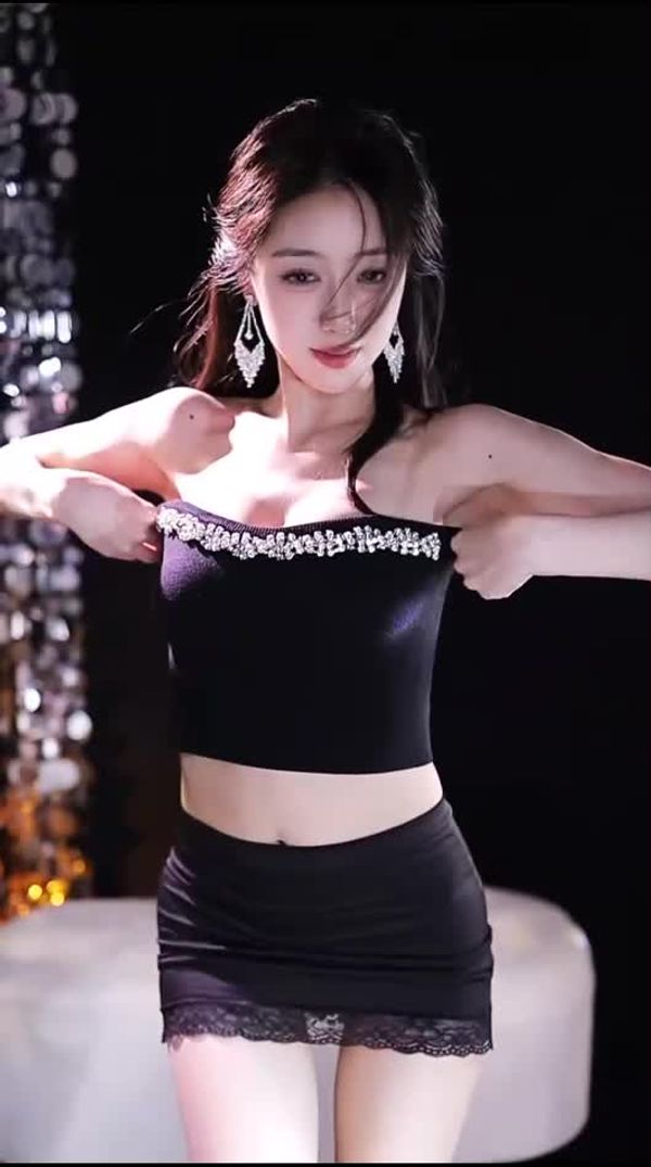 250731YY小艺 (8)