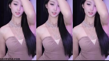 250803虎牙柳清清 (7)