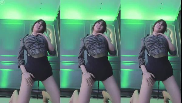 251025诗妍 (1)