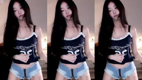 251112哈妮妮
