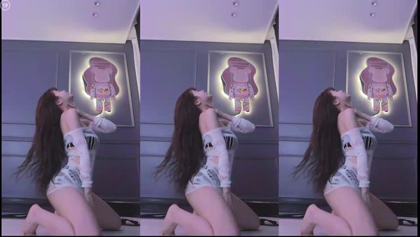 251112诗妍 (1)