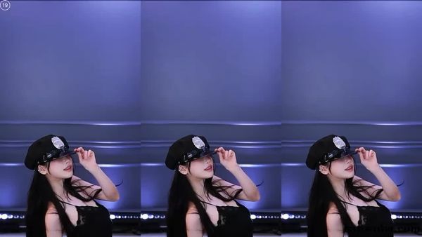 251213诗妍 (5)